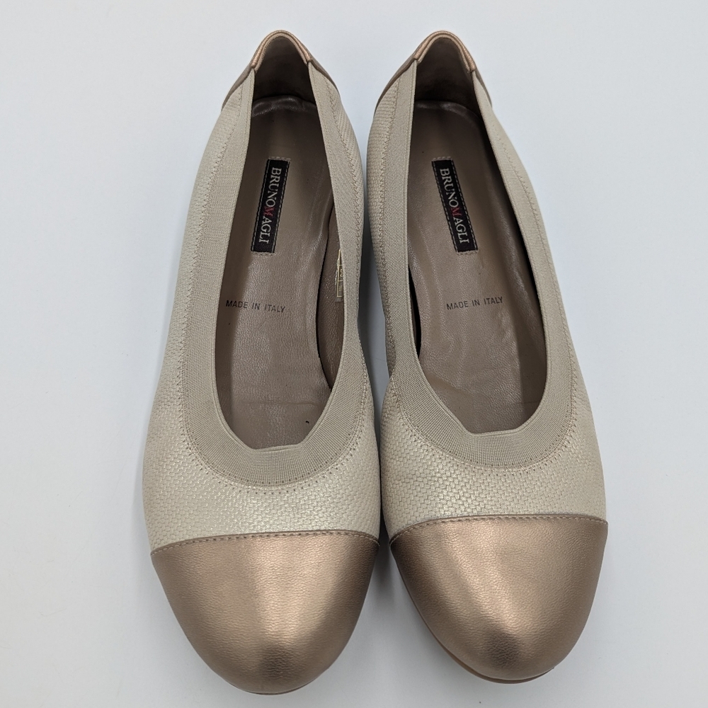 Bruno Magli Leather Ballet Flats Office Career Gold Professional Beige 37.5EU